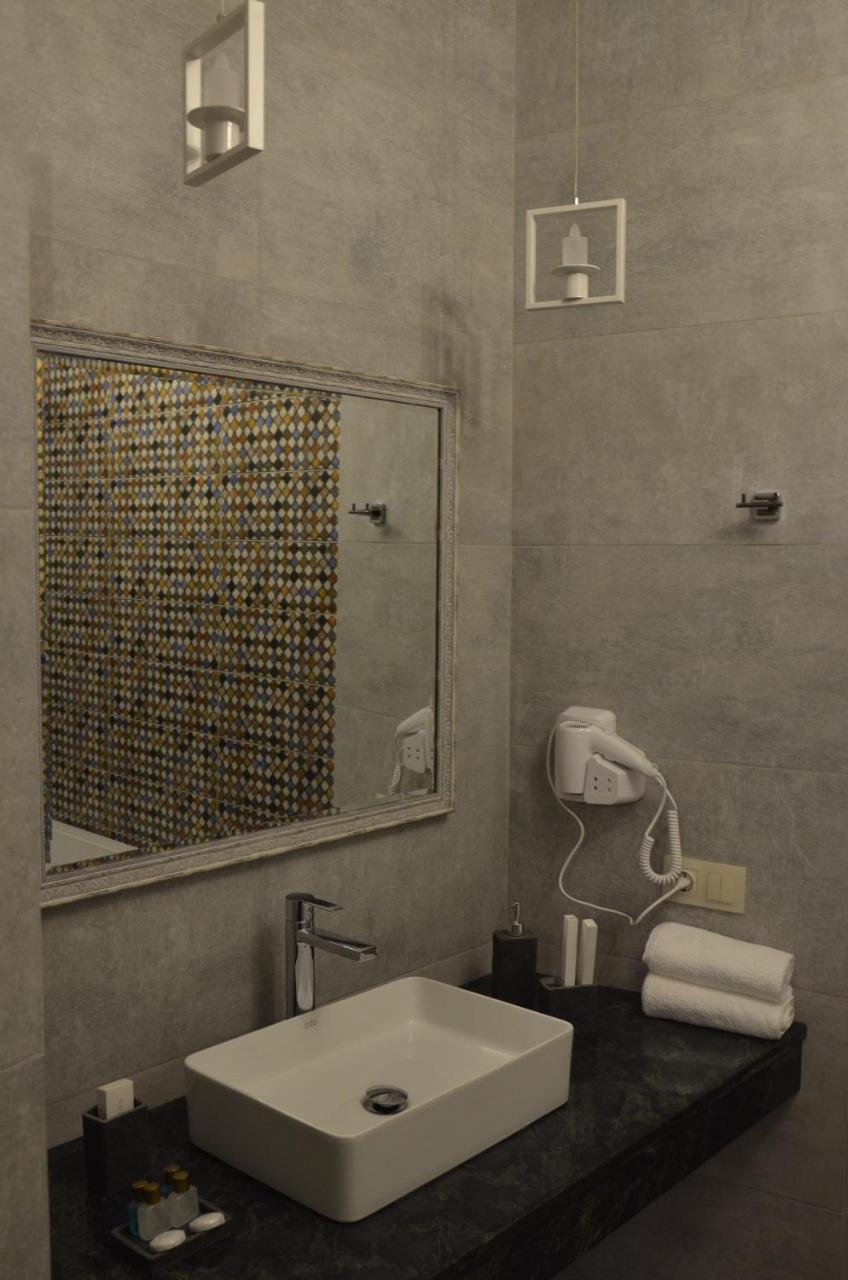 Hotel Griboedov Tiflis Dış mekan fotoğraf