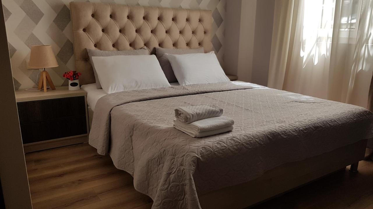 Hotel Griboedov Tiflis Dış mekan fotoğraf